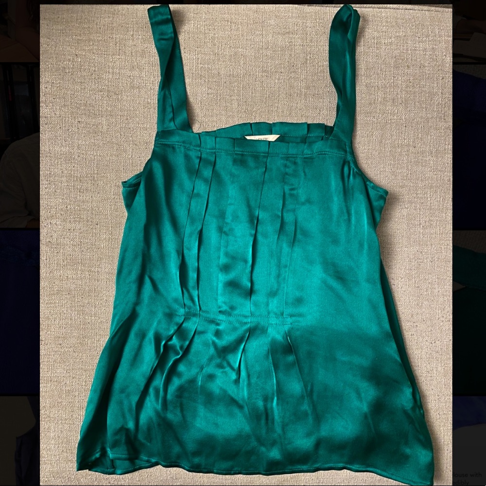 J.Crew Hunter Green silk pleated blouse:Size 0